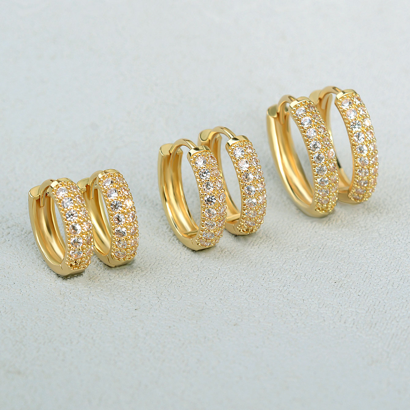 2024 แฟชั่นคู่แถวZircon Huggie - Conch Earring Hoop บทวิจารณ์และราคา