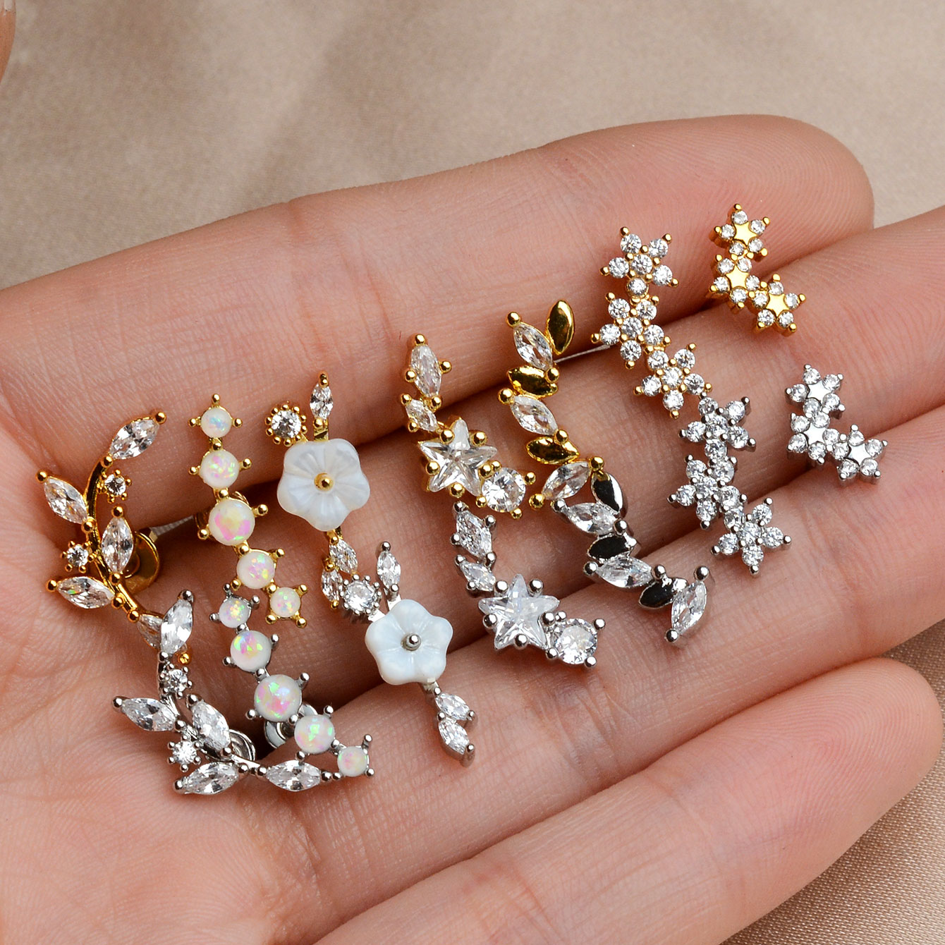 1PC สแตนเลสสตีลดอกไม้ดวงจันทร์ - Body Jewelry Flat Back บทวิจารณ์และราคา